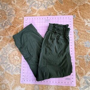 Athleta High-Waist Dark Green Paperbag Utility Pants (Small)